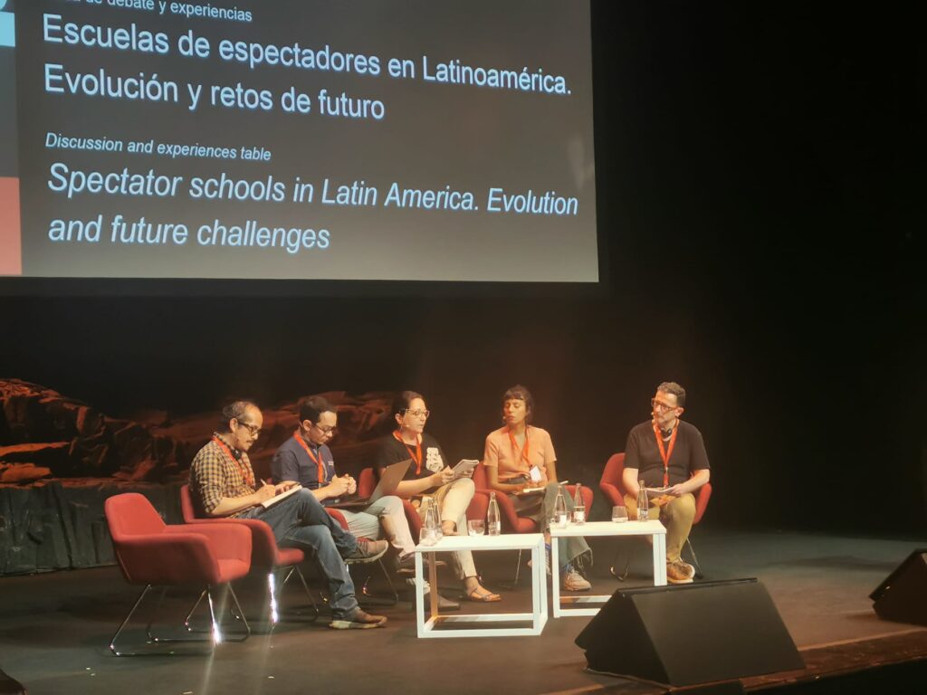 Participación de José Montero Peña en la mesa Escuelas de Espectadores en Latinoamérica, evolución y retos de futuro